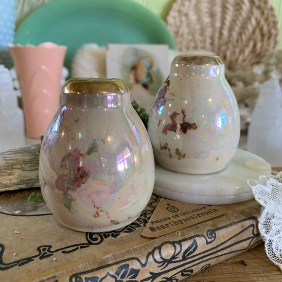 Vintage Ceramic Shakers 💜 - Picture 11 of 11